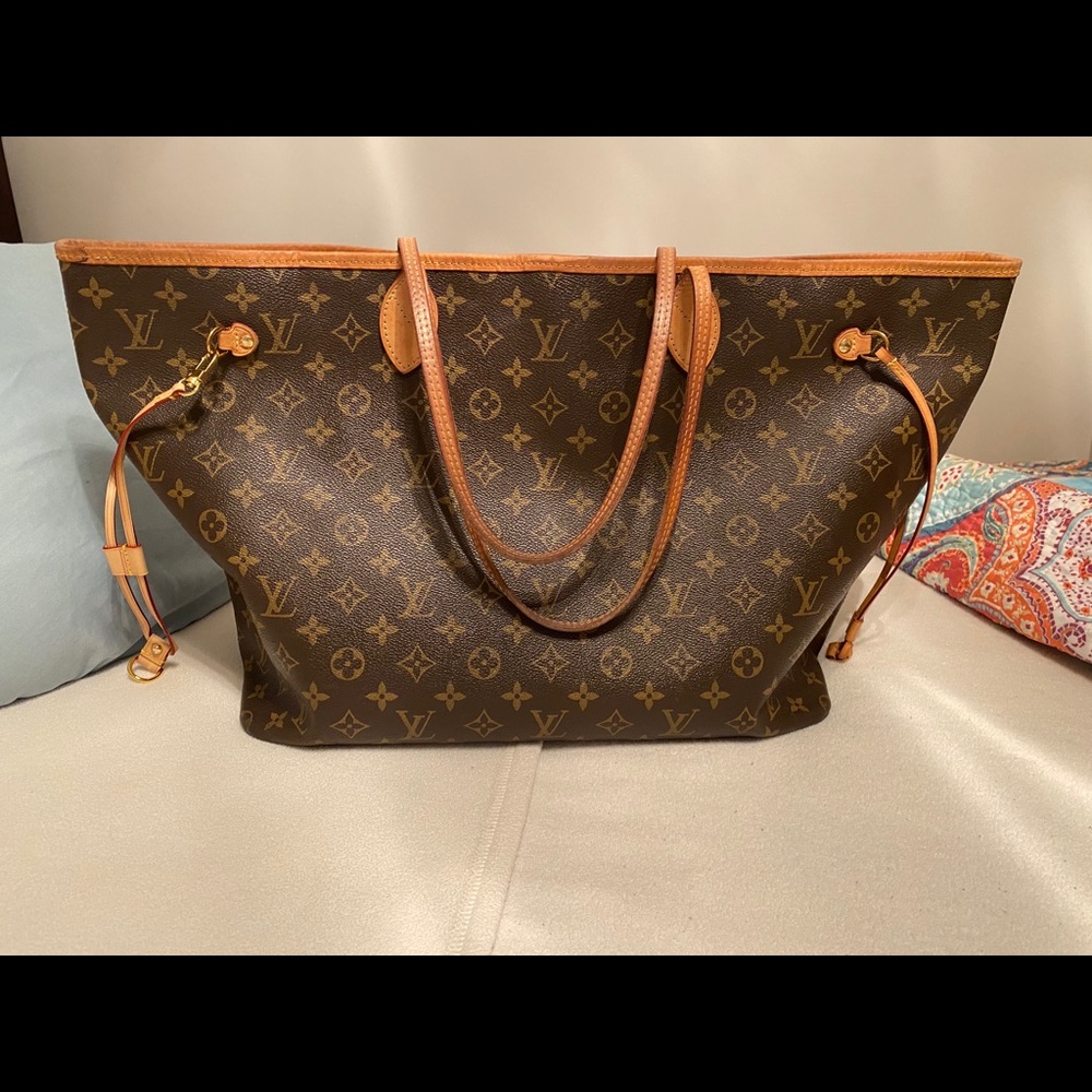 Louis Vuitton Canvas Monogram Neverfull GM Tote